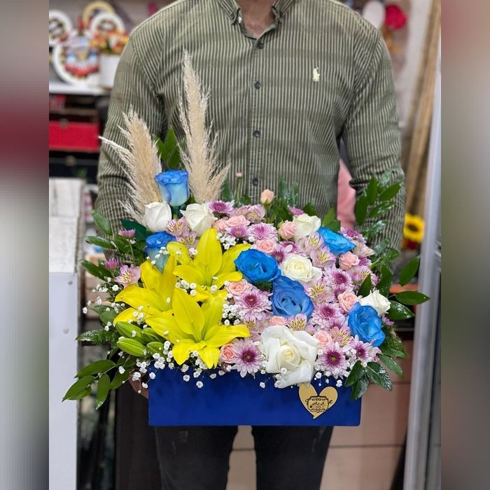 عکس گل و شیرینی مراسم خواستگاری فیک