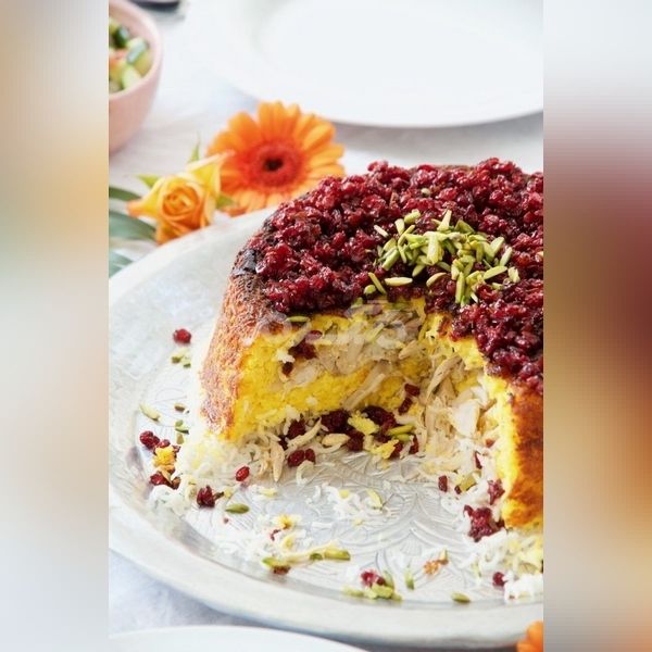 تزیین ته چین 1401 | تزیین ته چین گوشت | تزیین ته چین مرغ | عکس ته چین مرغ مجلسی