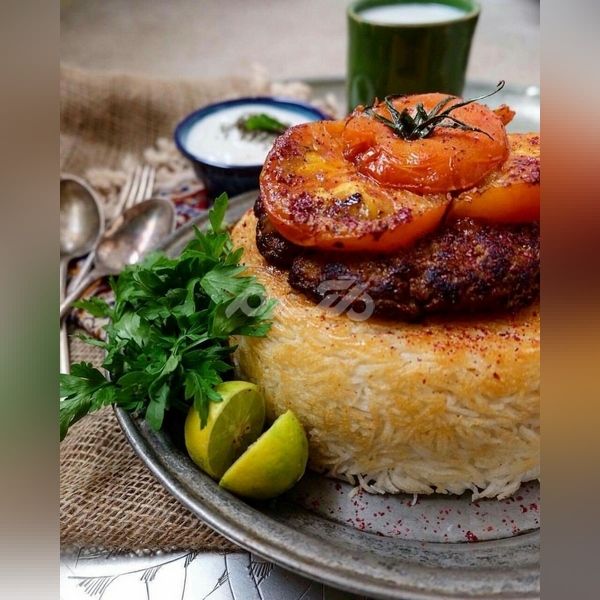 تزیین ته چین 1401 | تزیین ته چین گوشت | تزیین ته چین مرغ | عکس ته چین مرغ مجلسی