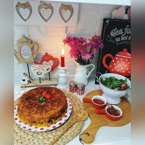 تزیین ته چین 1401 | تزیین ته چین گوشت | تزیین ته چین مرغ | عکس ته چین مرغ مجلسی