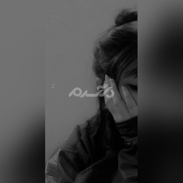 پروفایل دخترانه سیاه سفید 2022 