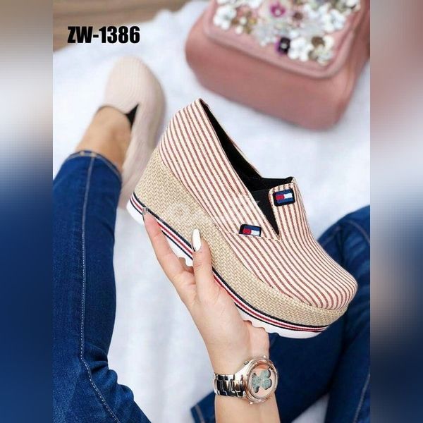 مدل کفش زنانه 2022 - مدل کفش زنانه مجلسی 1401 - مدل کفش رسمی زنانه - انواع کفش زنانه جدید