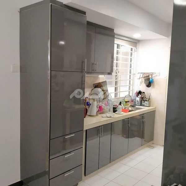 مدل کابینت آشپزخانه کوچک 2023 | کابینت آشپزخانه کوچک بدون اپن | مدل کابینت آشپزخانه کوچک پنجره دار