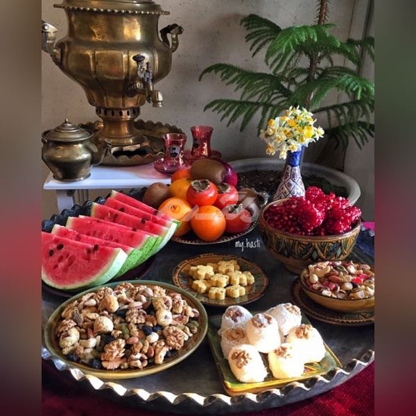 سفره شب یلدا باکلاس 2023 | سفره شب یلدا برای عروس | زیباترین سفره شب یلدا