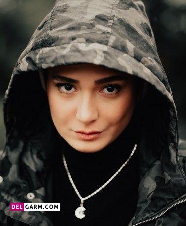 بیوگرافی مینا وحید