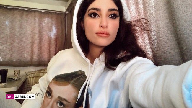 بیوگرافی مژگان در چوکوروا