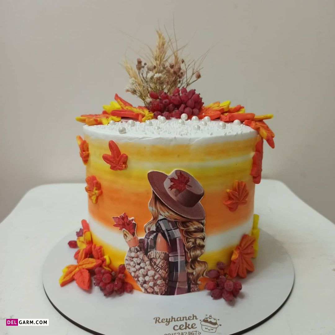 کیک تولد پاییزی شیک