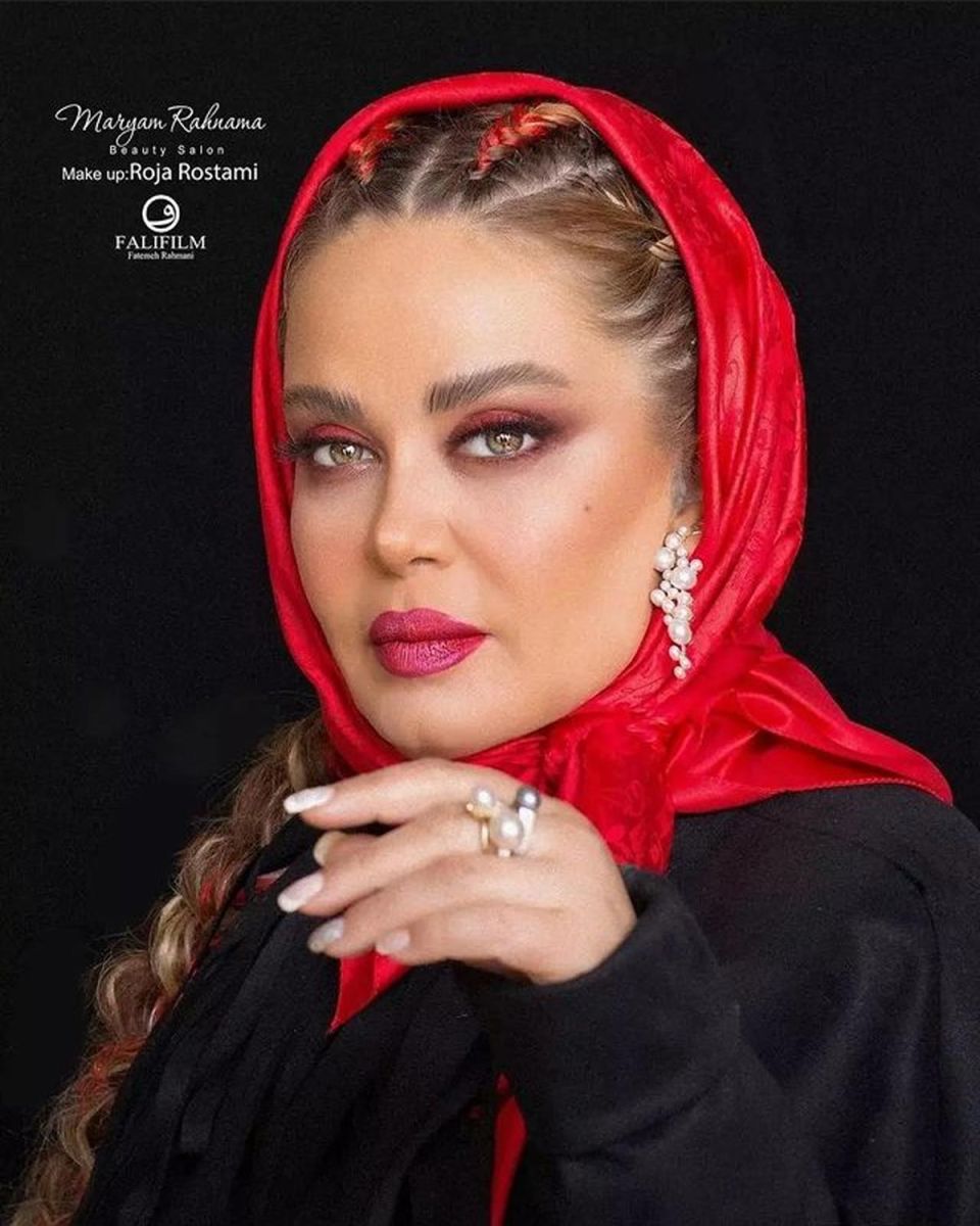 بافت موی هالیوودی بازیگر مسن سینما و تلویزیون با رژلب جیغ !