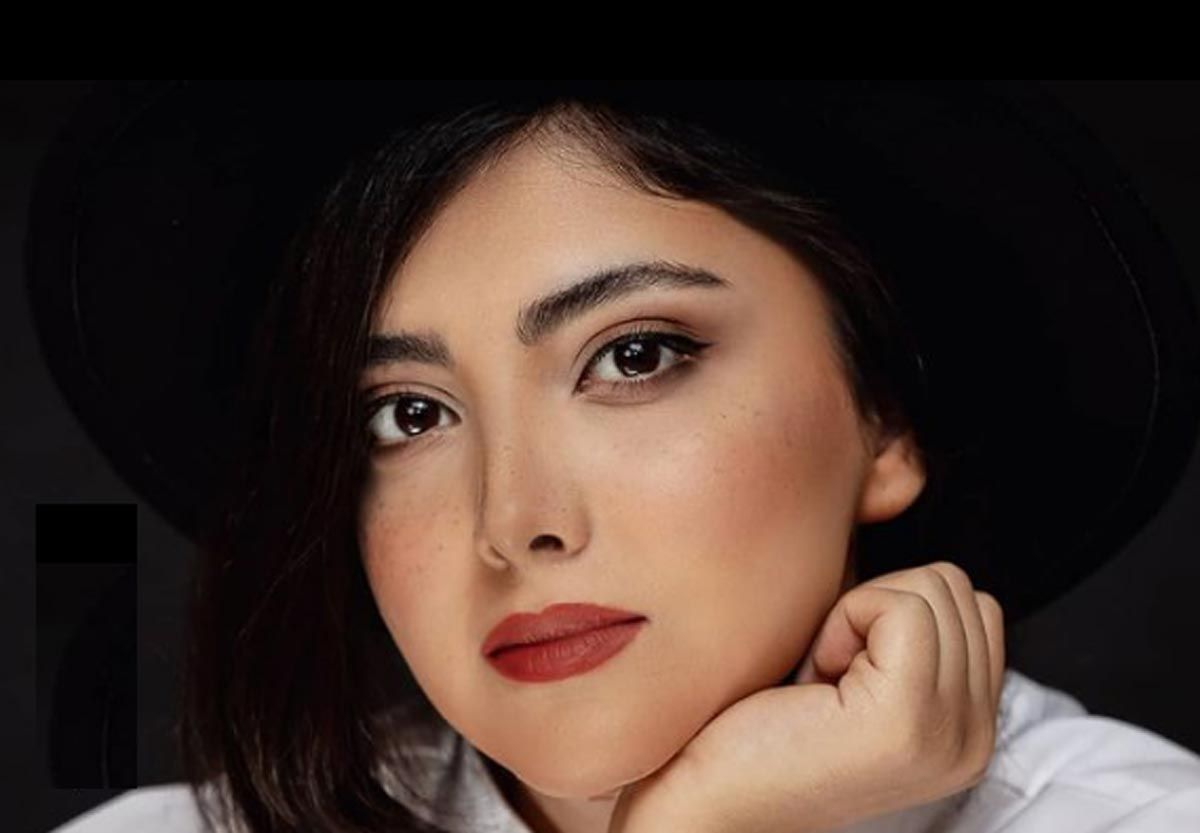 روسری هادی و هدی سر بازیگر رتبه 8 کنکور سراسری در جشنواره فجر !