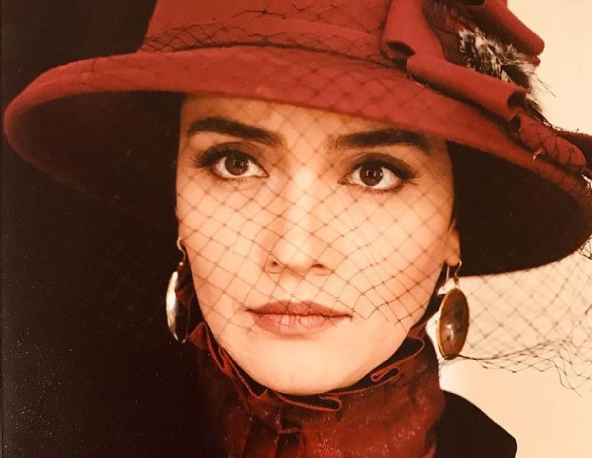 پوشش غیر اخلاقی خانم بازیگر بعد از مهاجرت و برگشت دوباره به ایران !