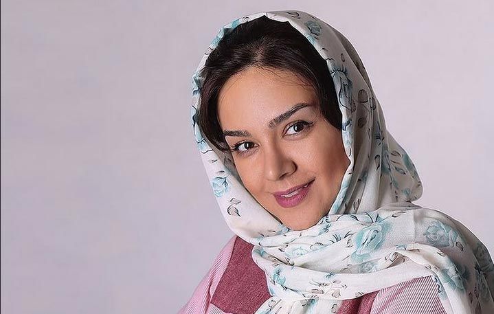 آفتاب گرفتن شیرین بازیگر نون خ در منزل شخصی اش !