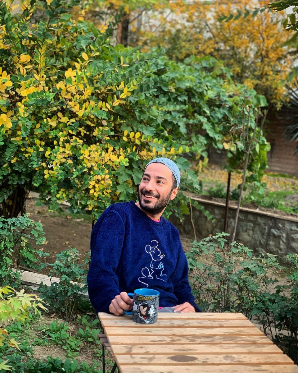 نوید محمدزاده 