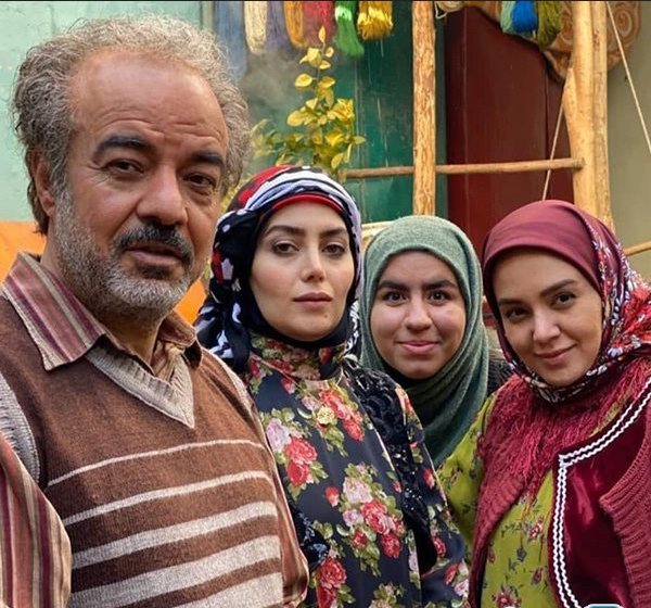 دختران معروف سریال نون خ کنار پدر از خودشان معروف تر / حتما ببینید !!