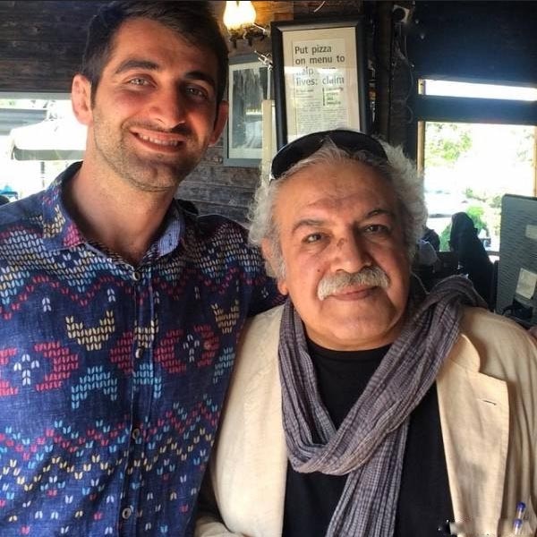 خواننده عجب رسمیه کنار پسر بزرگ و دختر کوچکش / قطعا شوکه میشوید !!