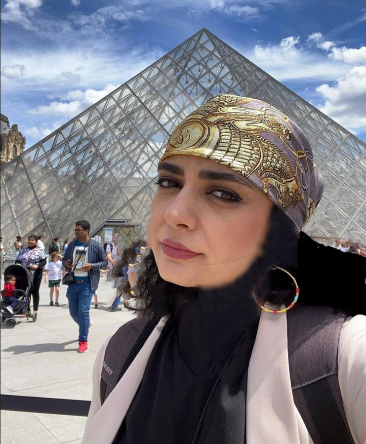 پوشش باورنکردنی بازیگر معروف سینما و تلویزیون در اروپا !!
