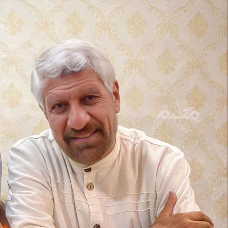 پسر صادق آهنگران