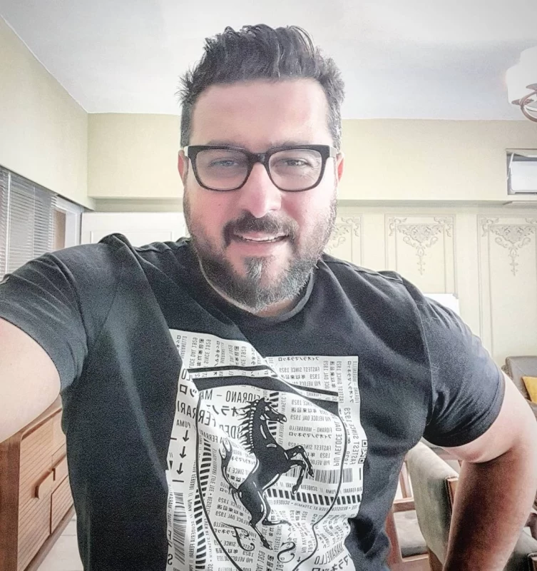 لاغری محسن کیایی