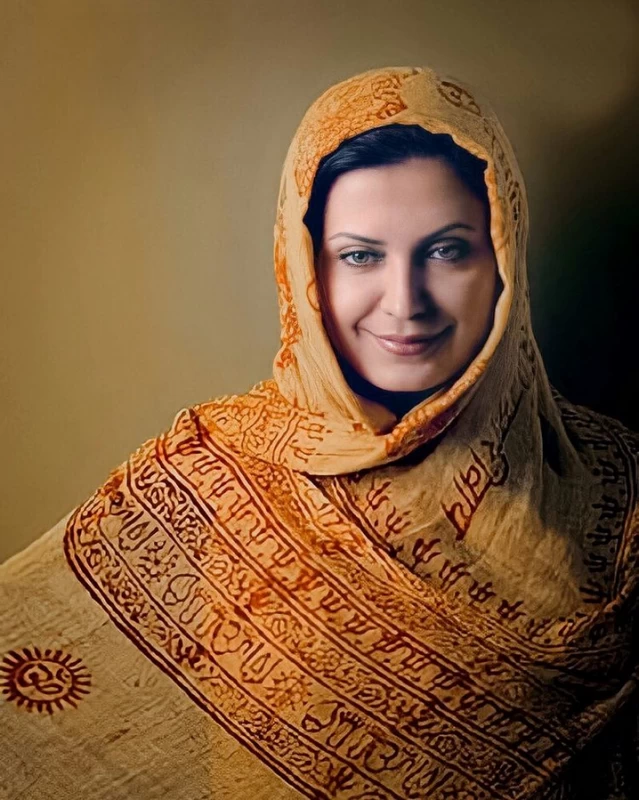 استایل بالیوودی لعیا زنگنه
