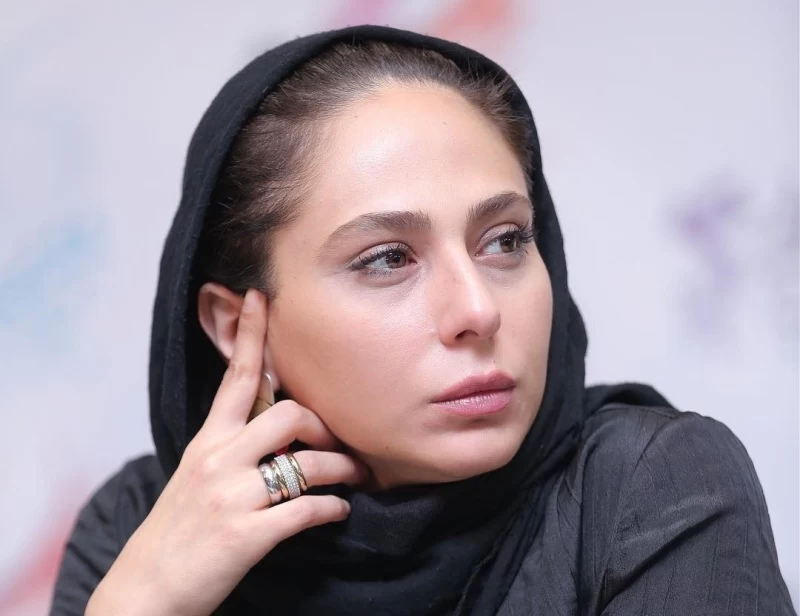رعنا آزادی ور