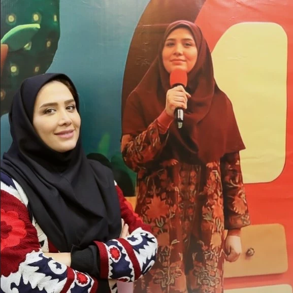 سارا روستاپور