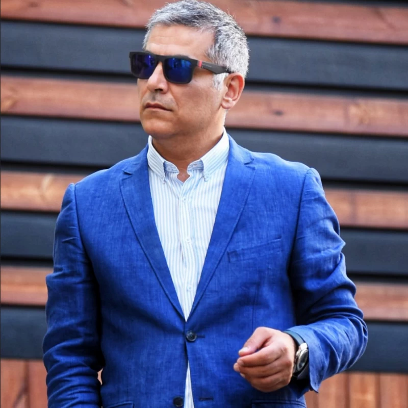 سلطانی نون خ