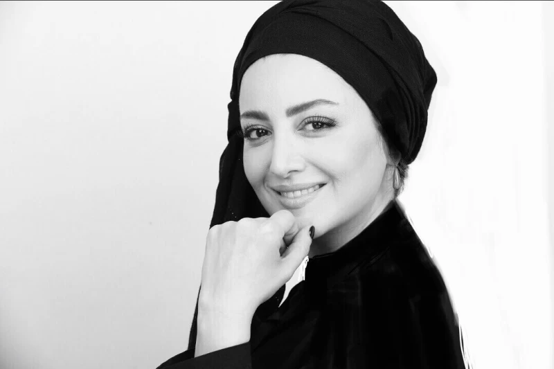 مادر آمریکایی و چشم رنگی ”شیلا خداداد ” با چهره ای زیباتر از دختر معروفش !!
