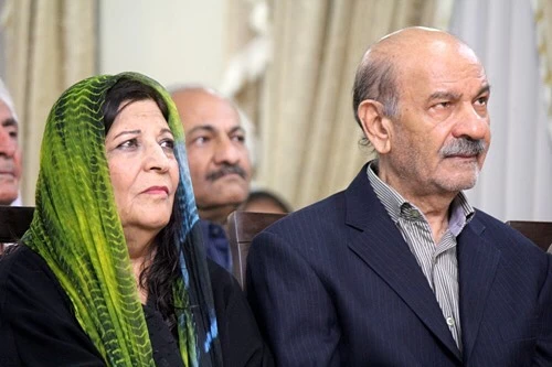 به این خانم زیبا میاد همسر فردوس کاویانی باشه ؟!