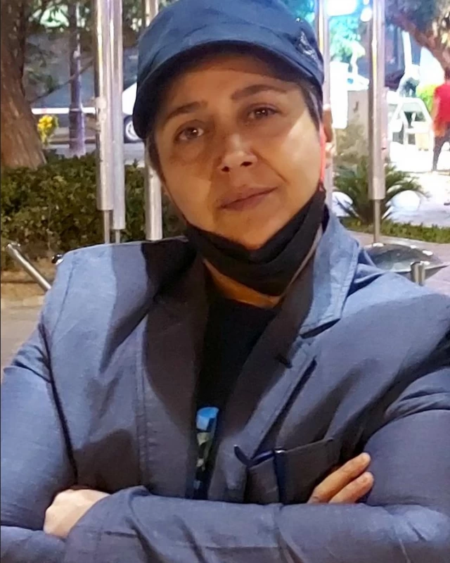 خودنمایی مازیار لرستانی با صورت پر از ریشش !!
