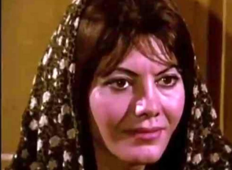 زیبایی بر باد رفته فخری خوروش در تولد ۹۴ سالگی اش در آمریکا !!