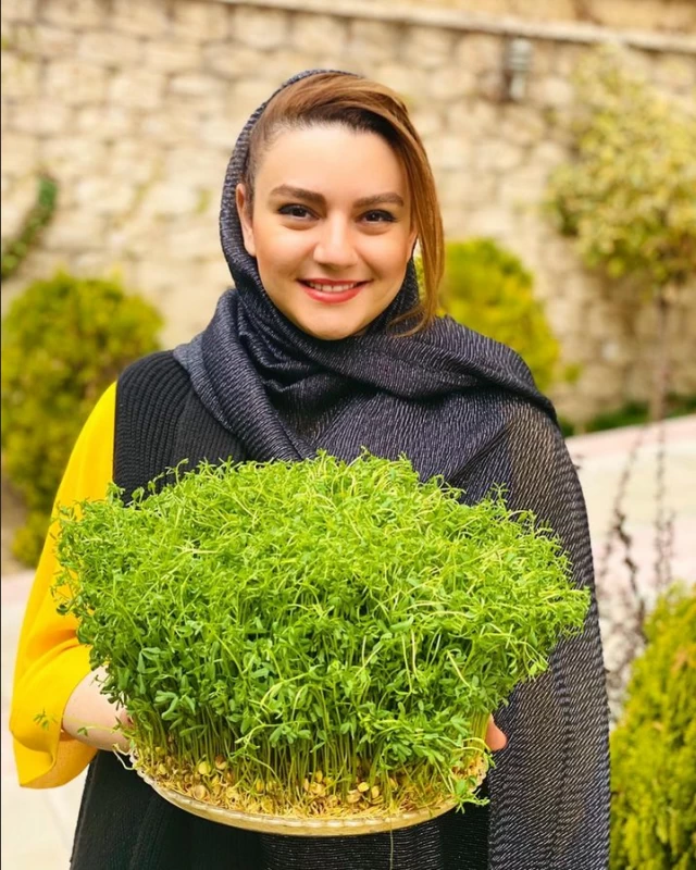 باورش سخته اما این خانم ۴۰ ساله همان مریم در “مریم و میتیل” دهه ۷۰ است !