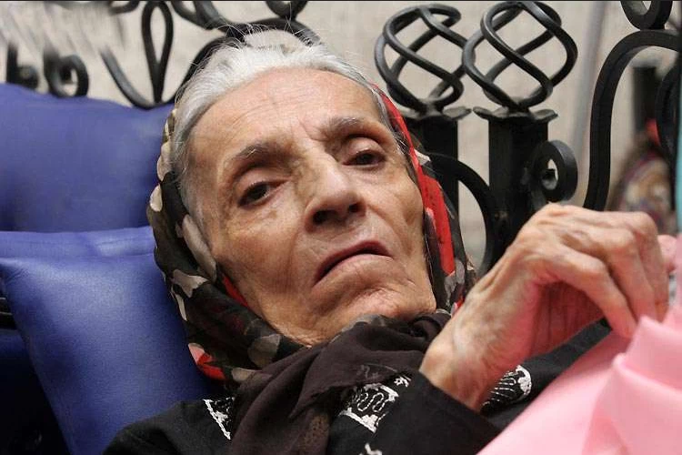 جوانی مهری مهرنیا