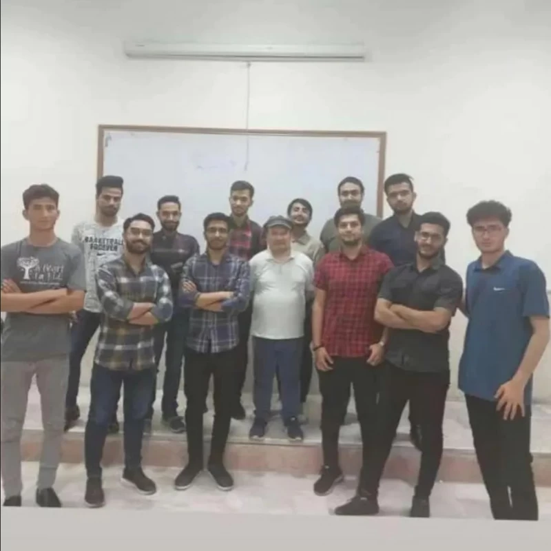قلقلی استاد دانشگاه شد