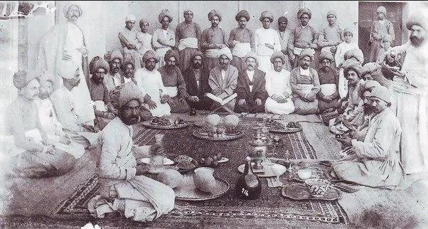باورتون میشه شب یلدا در دوره قاجار اینجوری برگزار میشده ؟!