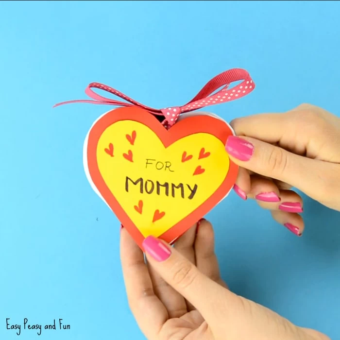 15 ایده کاردستی روز مادر برای سنین (۱۵-۷) سال