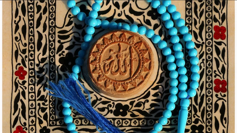 نماز حرز امام جواد چگونه خوانده میشود !