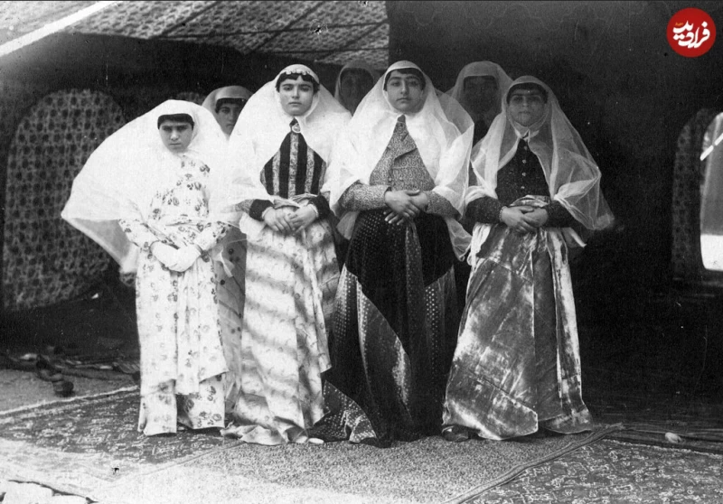 ژست های زنان حرم سرای ناصرالدین شاه بعد از  «آش پزی»+ عکس