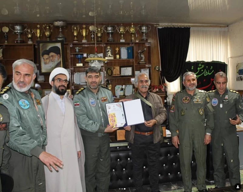 شغل واقعی عمو کاووس نون خ ۵ با تیپی شیک و جنتلمن !