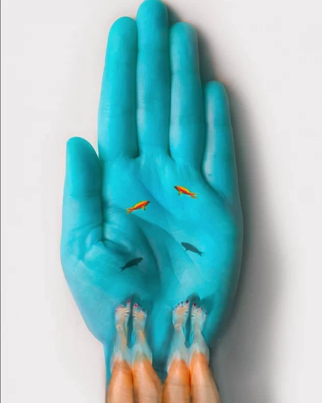 نقاشی های غیر معمول که هنرمند ایرانی روی دست‌هایش می‌کشد