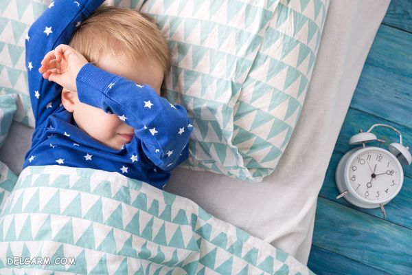 علت عرق کردن کودک و نوزاد در خواب