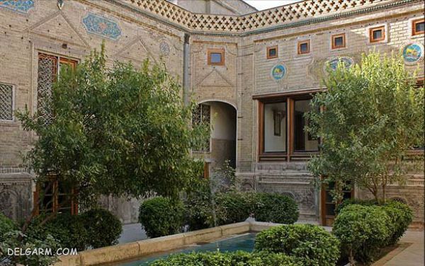 خانه ملک یکی از خانه های تارخی مشهد