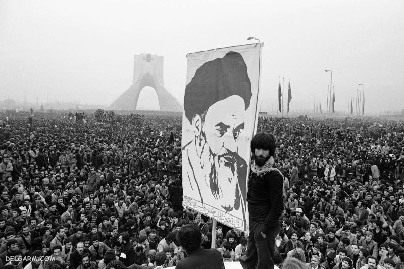 انشا 12 بهمن مناسب پایه های دبستان