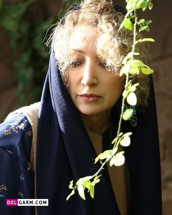 نگار عابدی