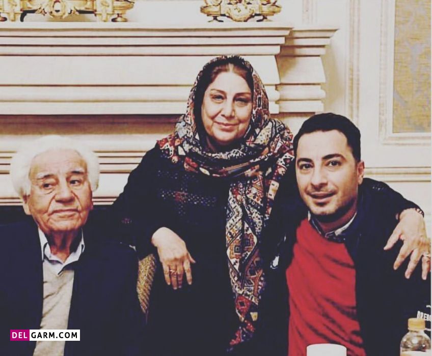 نوید محمدزاده