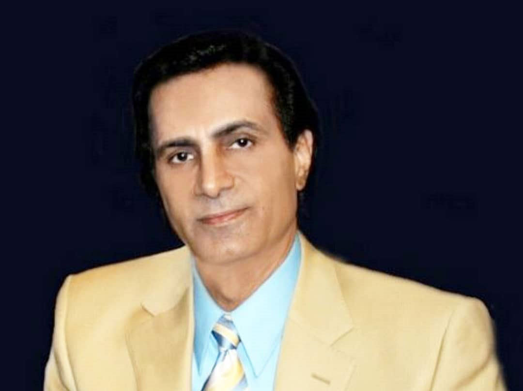 بیوگرافی احمد آزاد و همسرش، زندگینامه احمد آزاد خواننده ایرانی ، عکس احمد آزاد، 