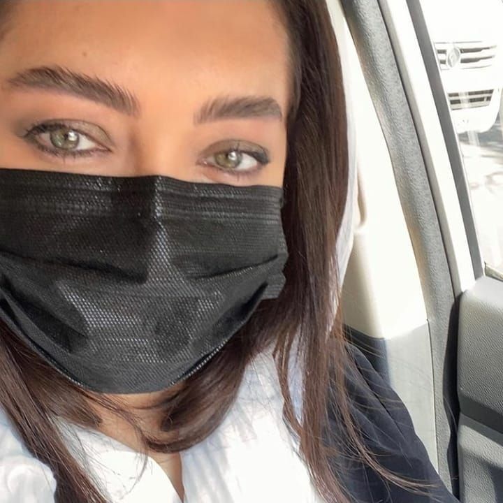 پدر و مادر خوش سیمای بانوی چشم رنگی سینمای ایران!!