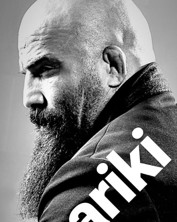 بیوگرافی اکبر چریکی از بازیگری تا دوستی با مارتین فورد !