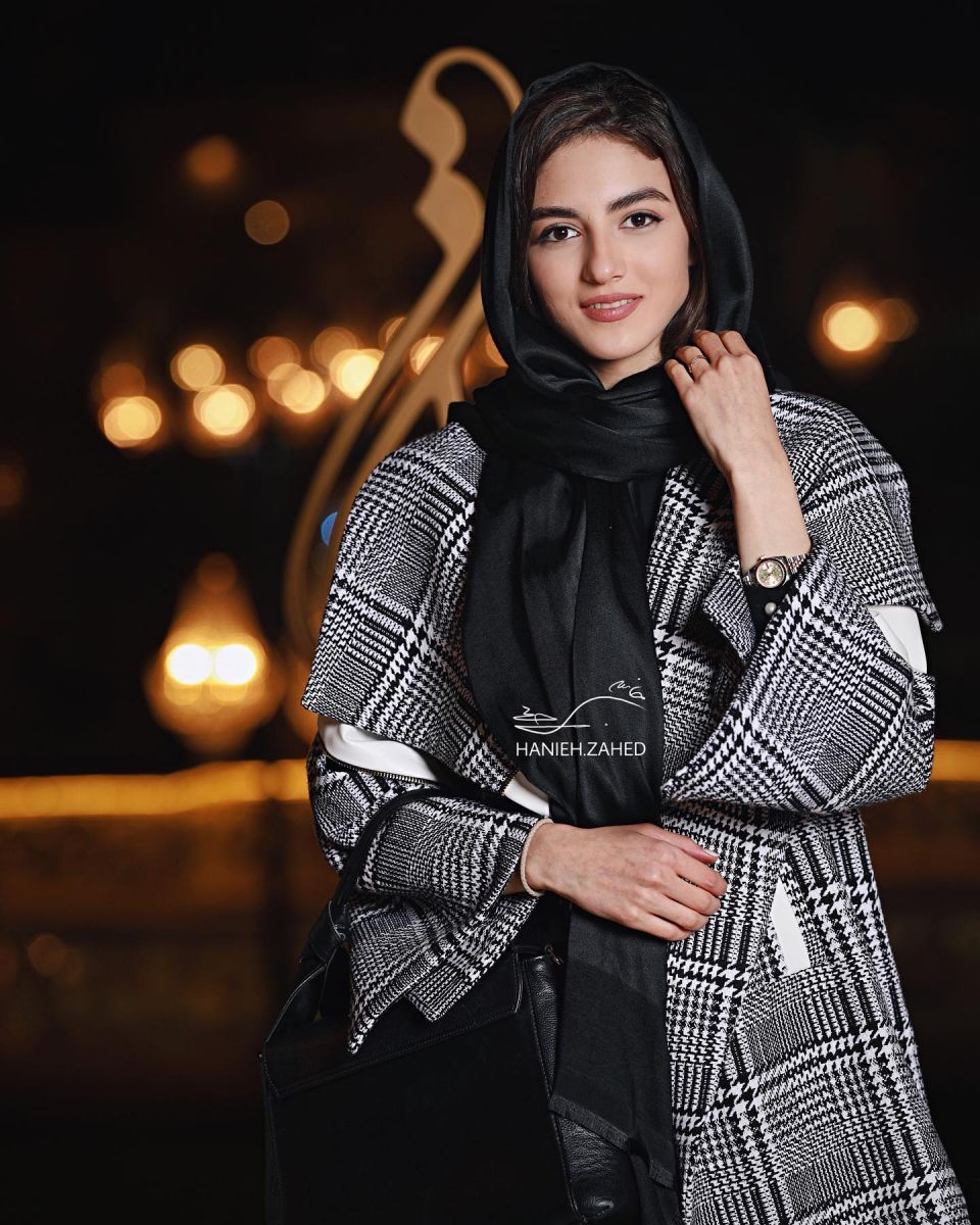 پردیس پورعابدینی