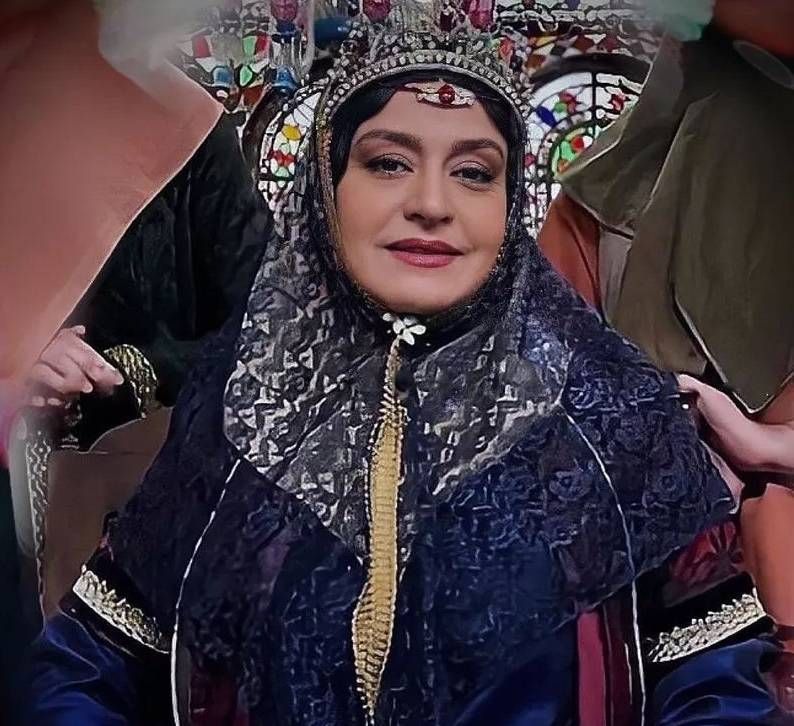 بازیگران متولد 25 فروردین ، افراد معروف متولد 25 فروردین