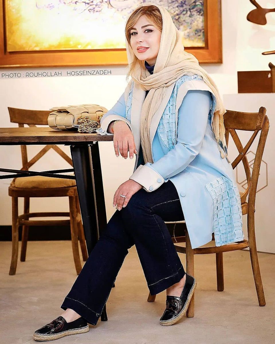 نیوشا ضیغمی