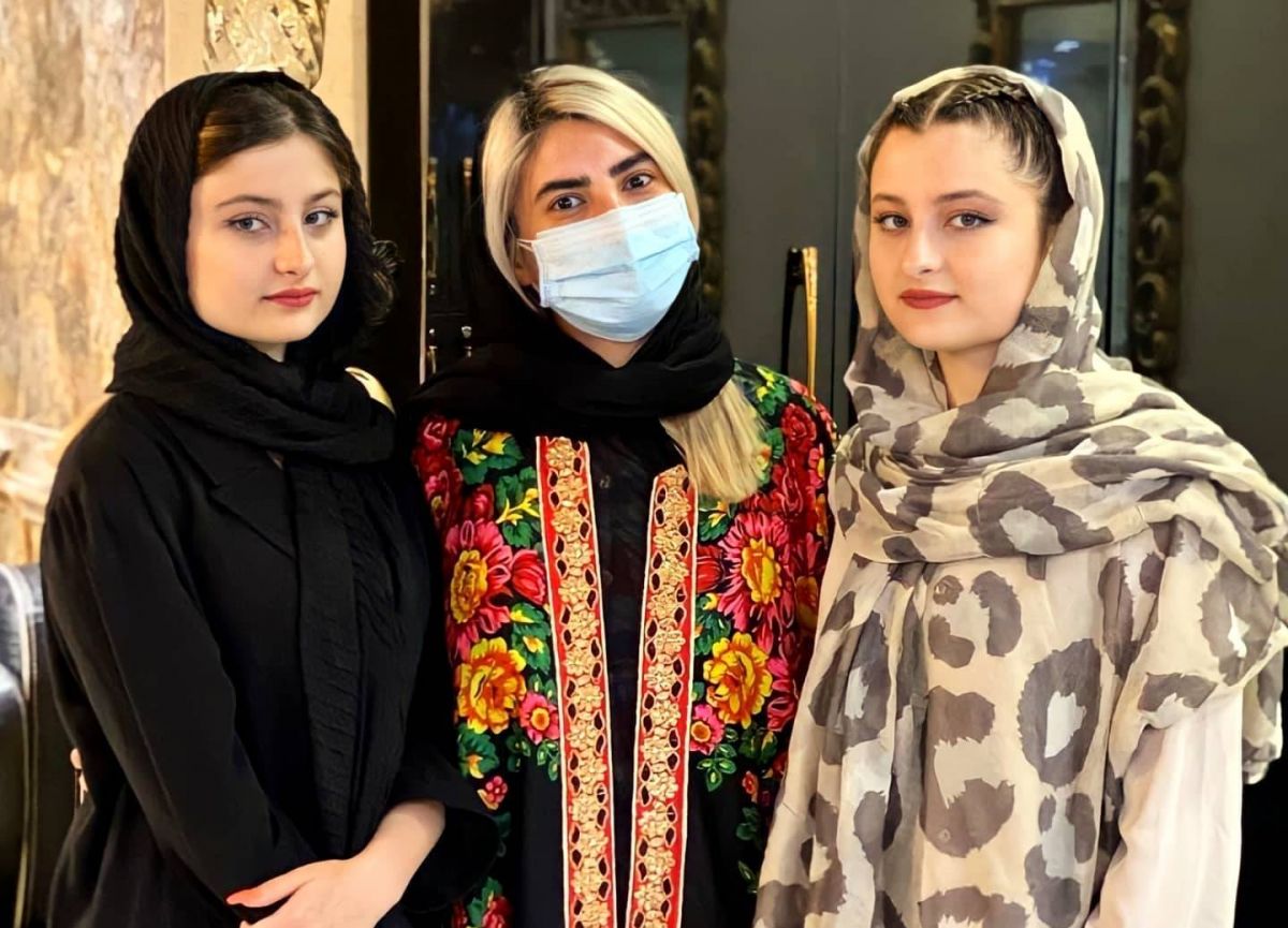 سلفی جذاب نیکا فرقانی و پدر فوتبالیستش !